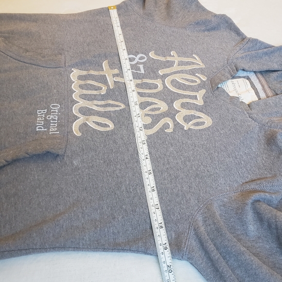 GRAY Large Hoodie - Picture 6 of 6